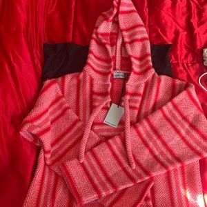 Brand: Michael Gabriel size: Meduim ( oversized) 100% cashmere, never been worn